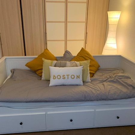 Charming 2-Bed Apartment In Arlesheim 15 Min Basel Экстерьер фото