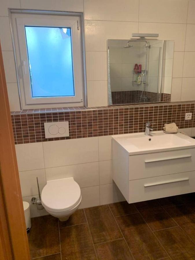 Charming 2-Bed Apartment In Arlesheim 15 Min Basel Экстерьер фото